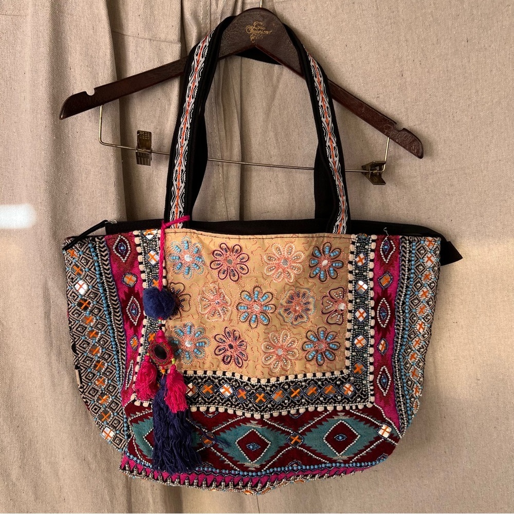 Steven by Steve Madden Pink Multicolor Floral Boho Sabbie Tote Bag Purse